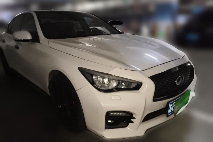 Used Infiniti Q50L 2015 2.0T Enjoyment Edition Front Right 45 Deg