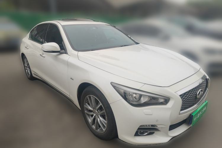 Used Infiniti Q50L 2015 2.0T Enjoyment Edition Front Right 45 Deg