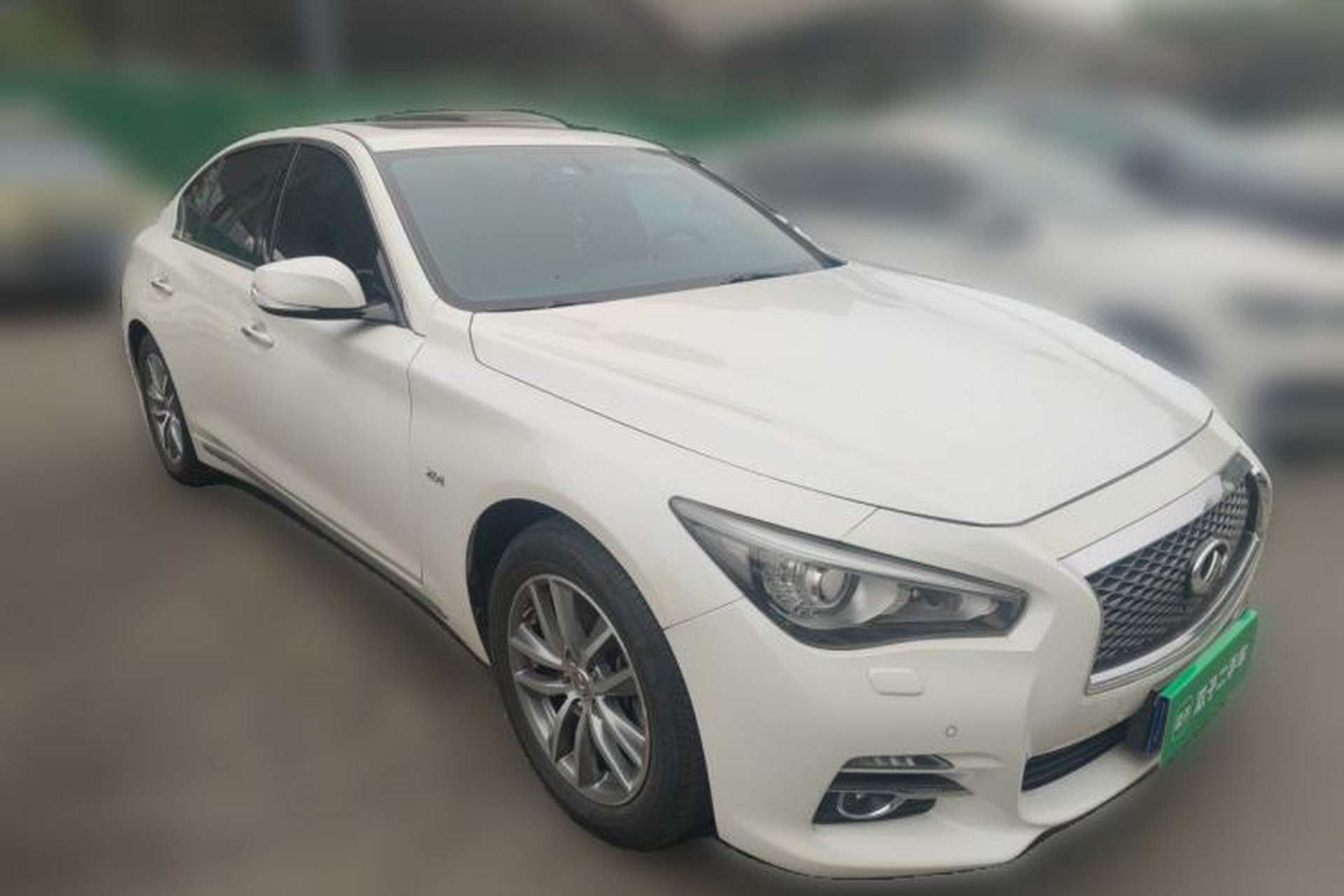 Used Infiniti Q50L 2015 2.0T Enjoyment Edition Front Right 45 Deg