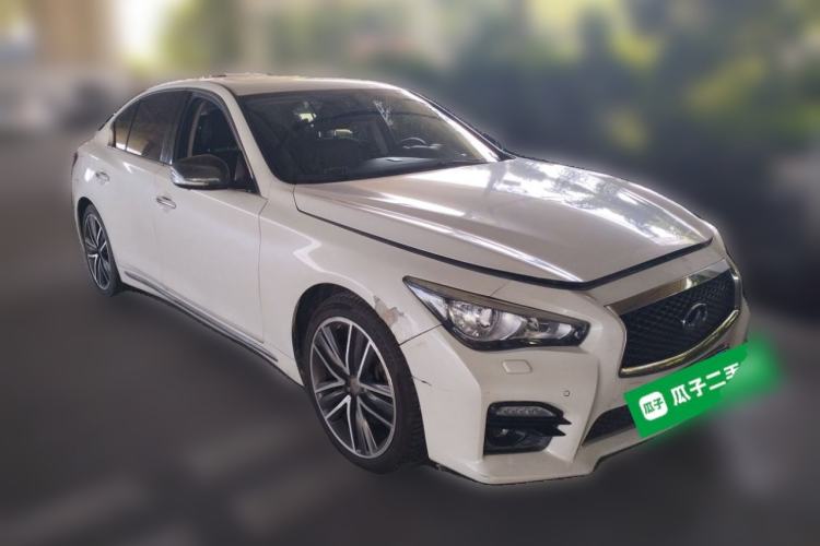 Used Infiniti Q50L 2015 2.0T Sport Edition Front Right 45 Deg