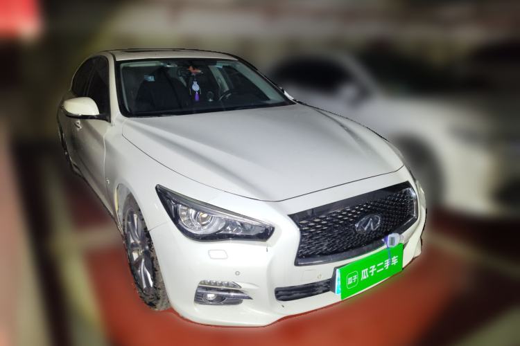 Used Infiniti Q50L 2015 2.0T Enjoyment Edition Front Right 45 Deg