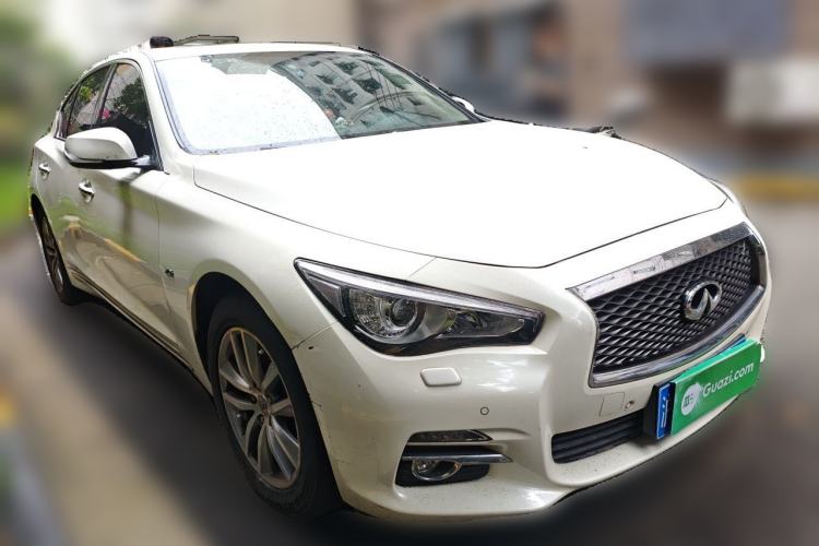 Used Infiniti Q50L 2015 2.0T Enjoyment Edition Front Right 45 Deg