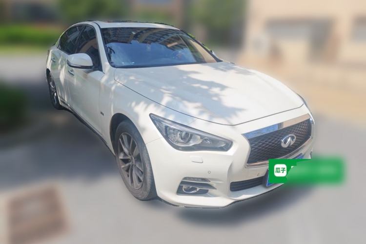 Used Infiniti Q50L 2015 2.0T Enjoyment Edition Front Right 45 Deg