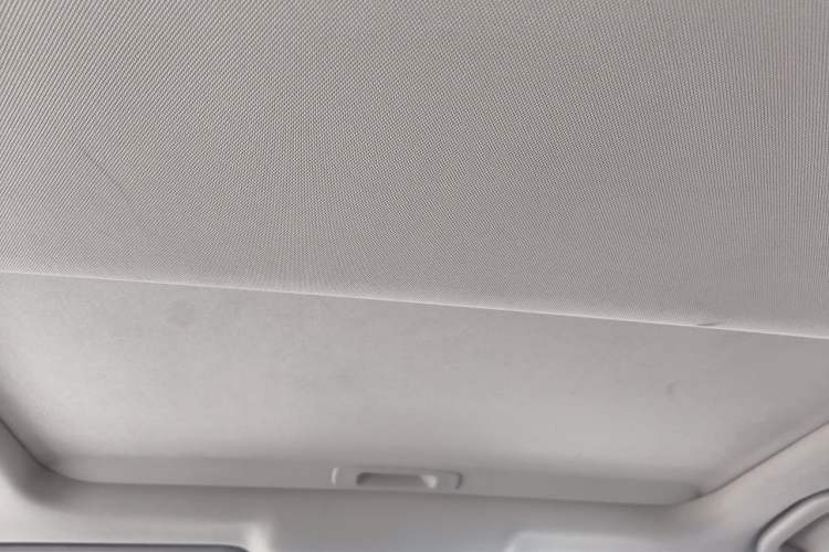 Used Infiniti Q50L 2015 2.0T Enjoyment Edition Headliner