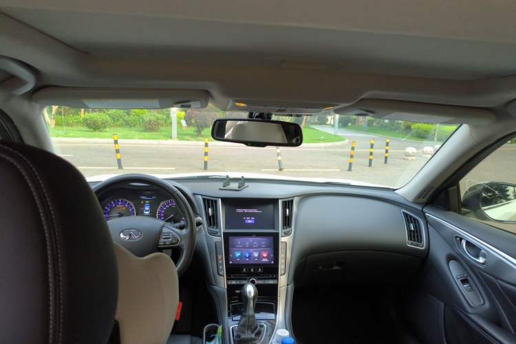 Used Infiniti Q50L 2015 2.0T Enjoyment Edition Headliner