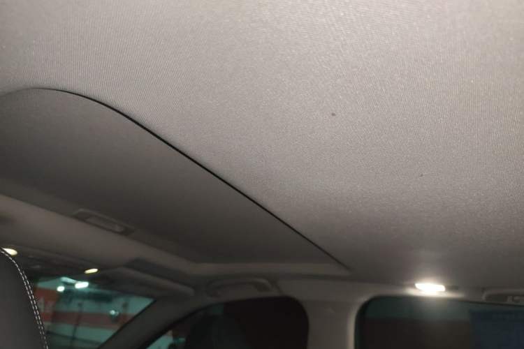 Used Infiniti Q50L 2015 2.0T Enjoyment Edition Headliner