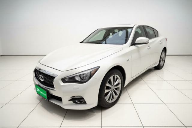 Ojetý Infiniti Q50L 2015 2.0T Enjoyment Edition