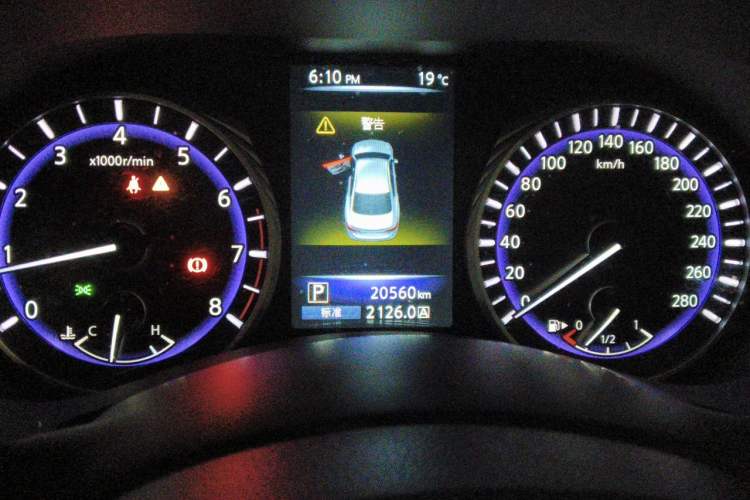 Used Infiniti Q50L 2015 2.0T Enjoyment Edition Instrument Cluster