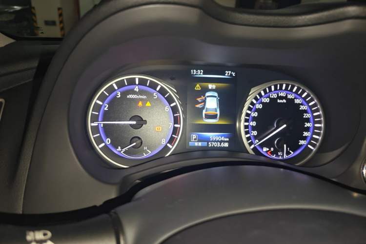 Used Infiniti Q50L 2015 2.0T Comfort Edition Instrument Cluster