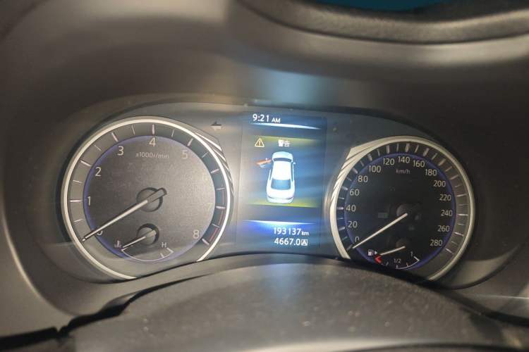 Used Infiniti Q50L 2015 2.0T Enjoyment Edition Instrument Cluster