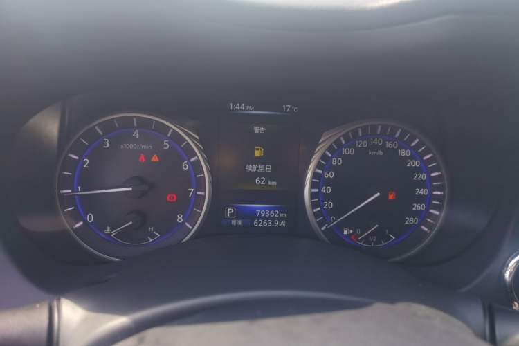 Used Infiniti Q50L 2015 2.0T Enjoyment Edition Instrument Cluster