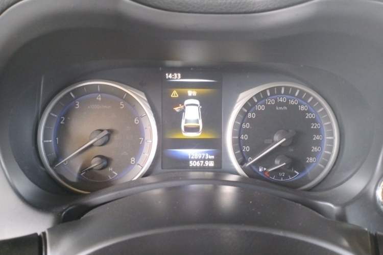 Used Infiniti Q50L 2015 2.0T Sport Edition Instrument Cluster
