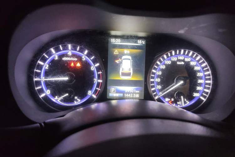 Used Infiniti Q50L 2015 2.0T Enjoyment Edition Instrument Cluster