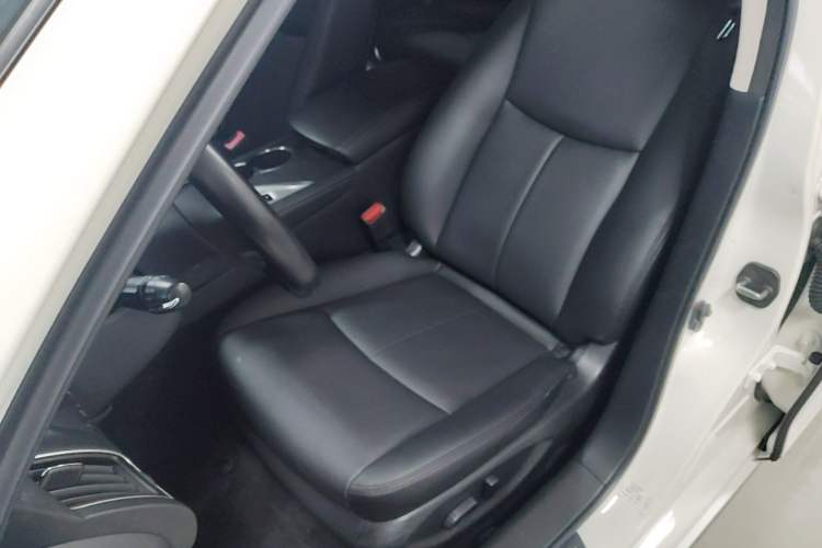 Used Infiniti Q50L 2015 2.0T Comfort Edition Left Front Seat