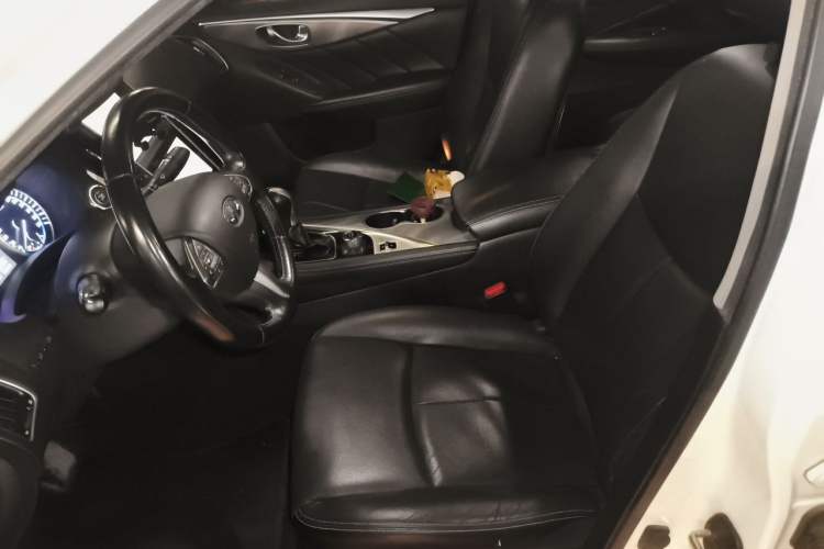 Used Infiniti Q50L 2015 2.0T Enjoyment Edition Left Front Seat