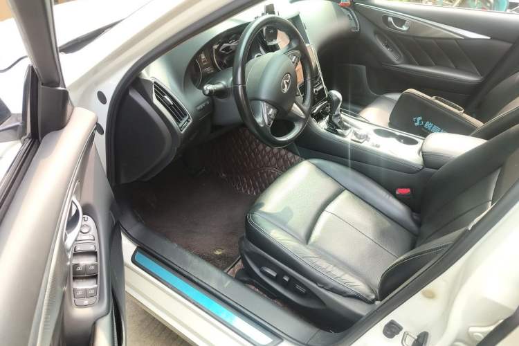 Used Infiniti Q50L 2015 2.0T Enjoyment Edition Left Front Seat