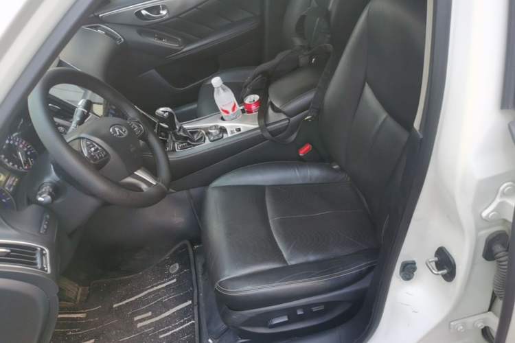 Used Infiniti Q50L 2015 2.0T Enjoyment Edition Left Front Seat