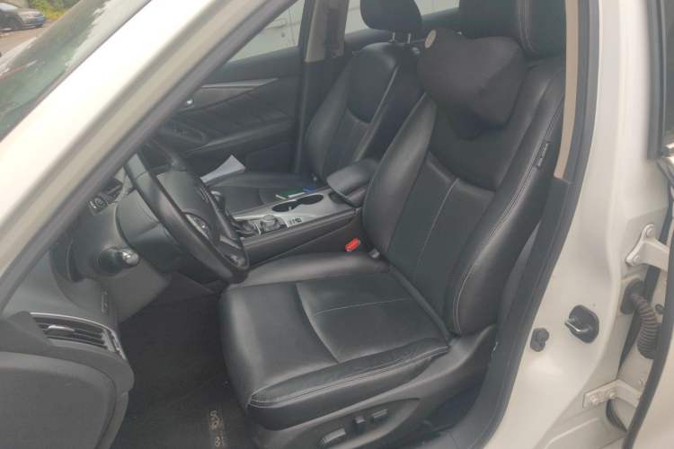 Used Infiniti Q50L 2015 2.0T Enjoyment Edition Left Front Seat