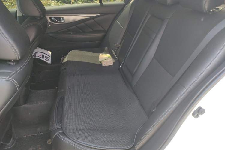 Used Infiniti Q50L 2015 2.0T Enjoyment Edition Left Rear Seat