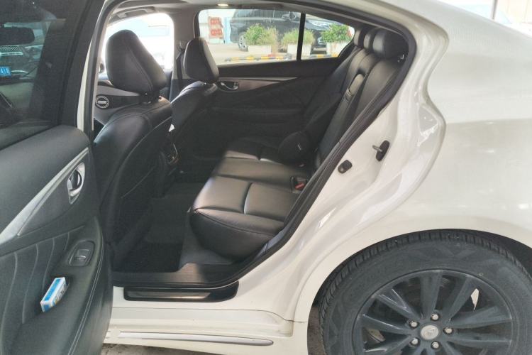 Used Infiniti Q50L 2015 2.0T Enjoyment Edition Left Rear Seat