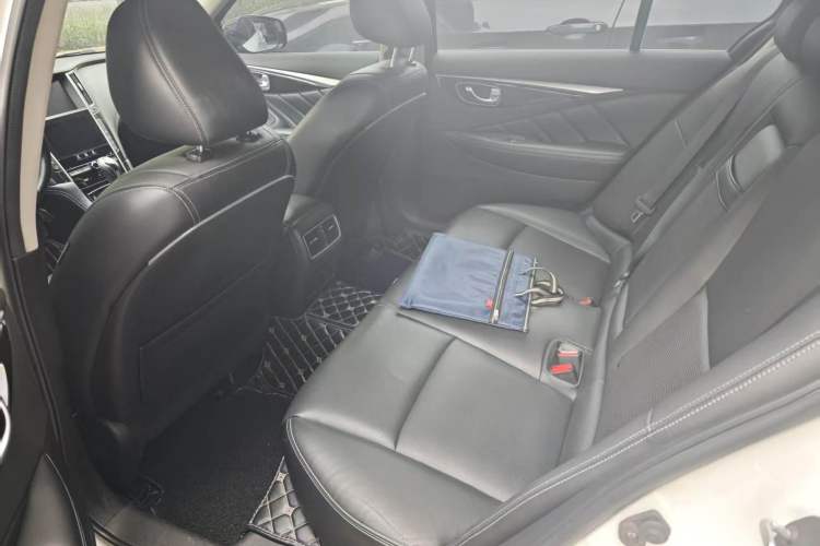 Used Infiniti Q50L 2015 2.0T Sport Edition Left Rear Seat