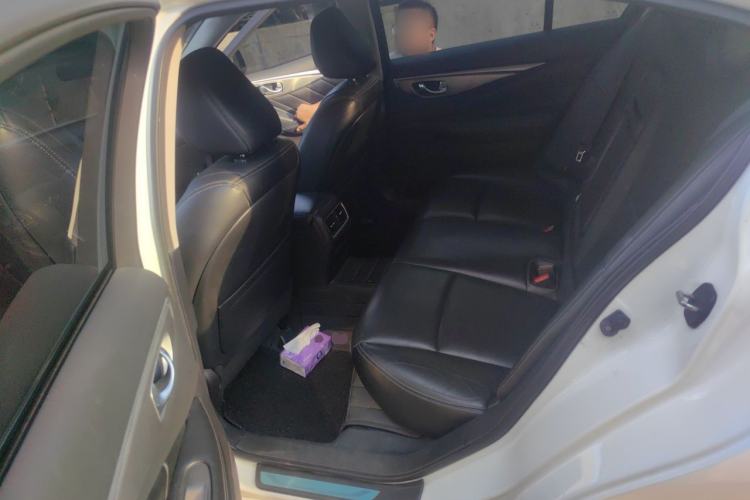 Used Infiniti Q50L 2015 2.0T Enjoyment Edition Left Rear Seat