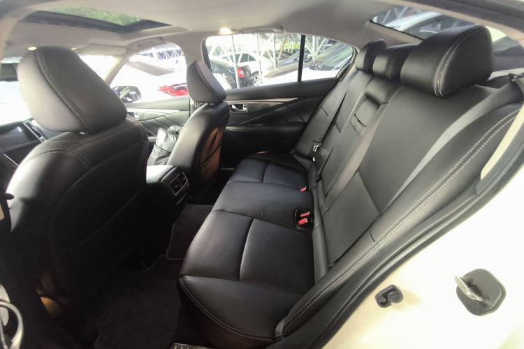 Used Infiniti Q50L 2015 2.0T Enjoyment Edition Left Rear Seat