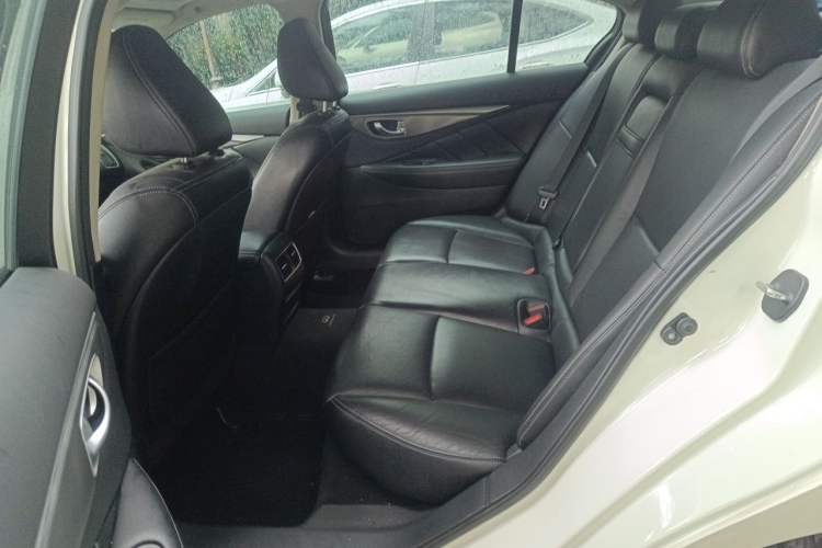 Used Infiniti Q50L 2015 2.0T Enjoyment Edition Left Rear Seat