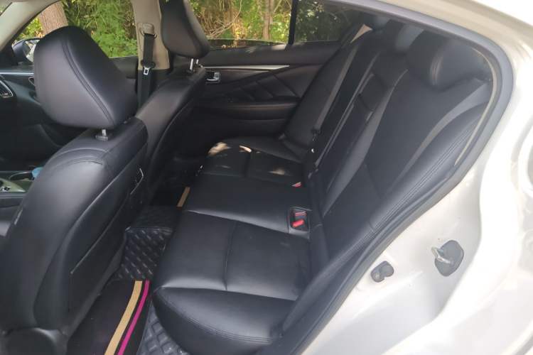 Used Infiniti Q50L 2015 2.0T Comfort Edition Left Rear Seat