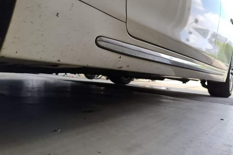 Used Infiniti Q50L 2015 2.0T Enjoyment Edition Left Side Sill