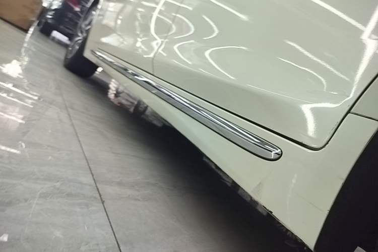 Used Infiniti Q50L 2015 2.0T Comfort Edition Left Side Sill