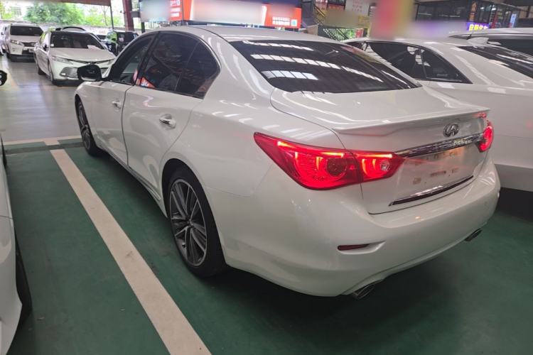 Used Infiniti Q50L 2015 2.0T Luxury Sport Edition Rear Left 45 Deg