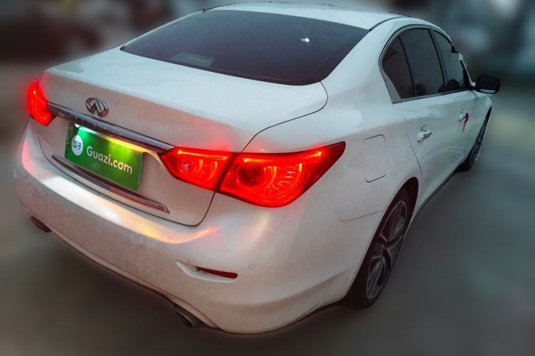 Used Infiniti Q50L 2015 2.0T Sport Edition Rear Right 45 Deg