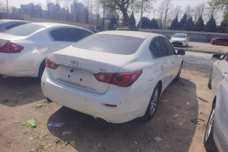 Used Infiniti Q50L 2015 2.0T Enjoyment Edition Rear Right 45 Deg