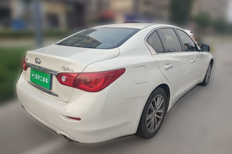 Used Infiniti Q50L 2015 2.0T Luxury Edition Rear Right 45 Deg