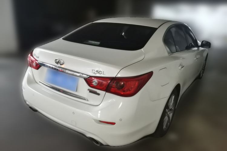 Used Infiniti Q50L 2015 2.0T Enjoyment Edition Rear Right 45 Deg