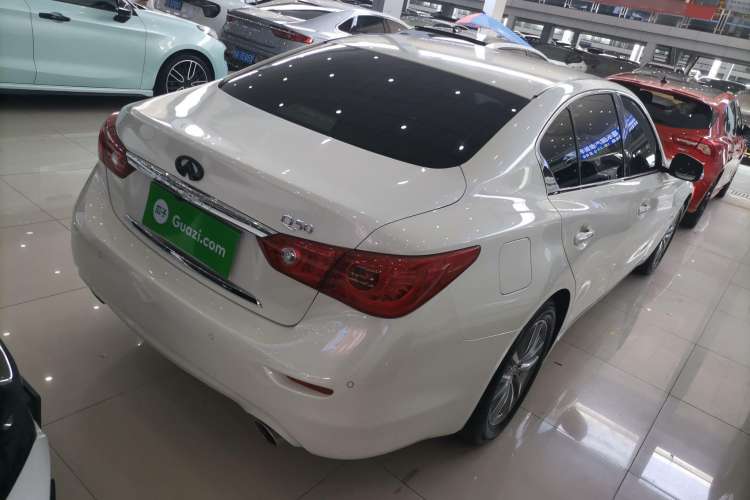 Used Infiniti Q50L 2015 2.0T Enjoyment Edition Rear Right 45 Deg