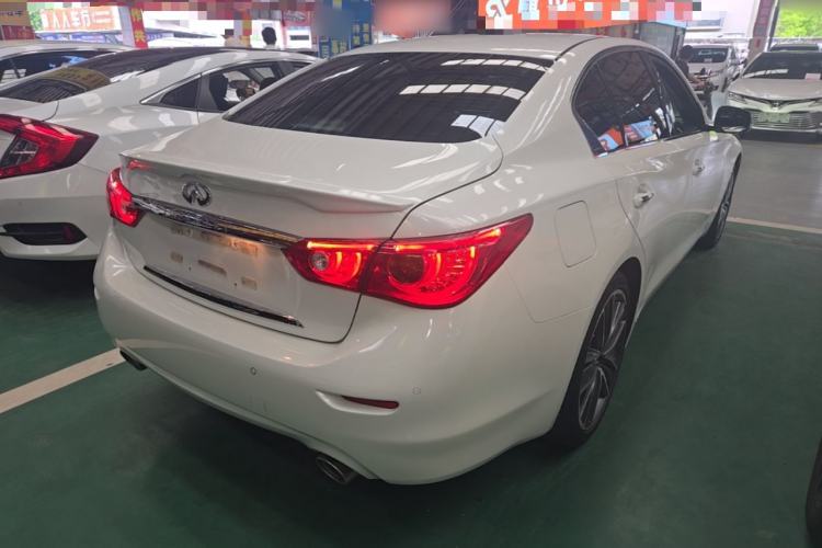 Used Infiniti Q50L 2015 2.0T Luxury Sport Edition Rear Right 45 Deg