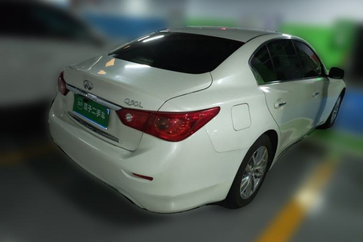 Used Infiniti Q50L 2015 2.0T Enjoyment Edition Rear Right 45 Deg