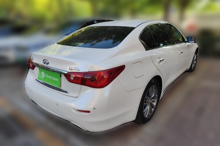 Used Infiniti Q50L 2015 2.0T Enjoyment Edition Rear Right 45 Deg