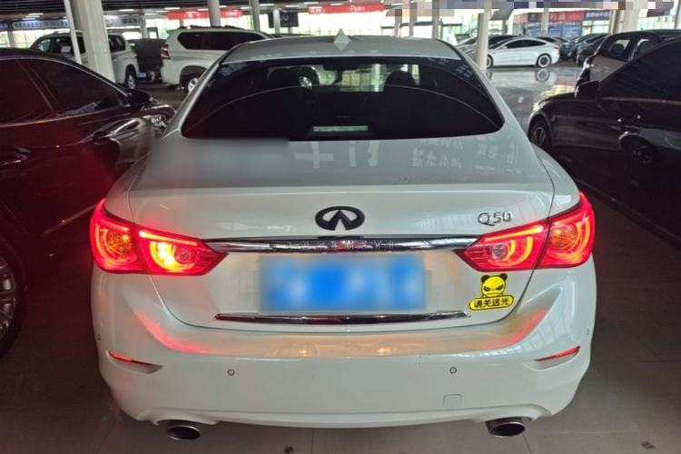 Used Infiniti Q50L 2015 2.0T Enjoyment Edition Rear