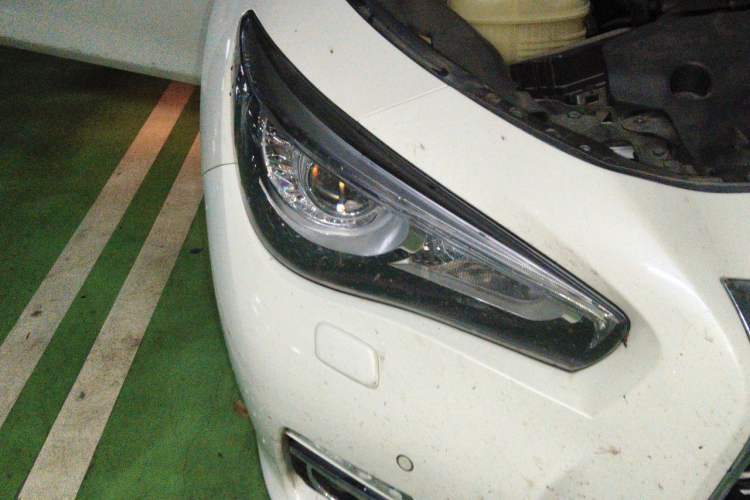 Used Infiniti Q50L 2015 2.0T Enjoyment Edition Right Front Headlight
