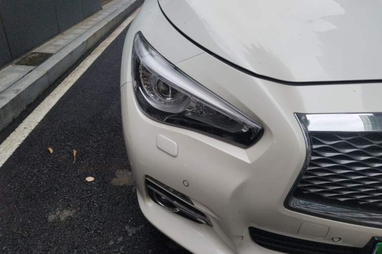 Used Infiniti Q50L 2015 2.0T Enjoyment Edition Right Front Headlight