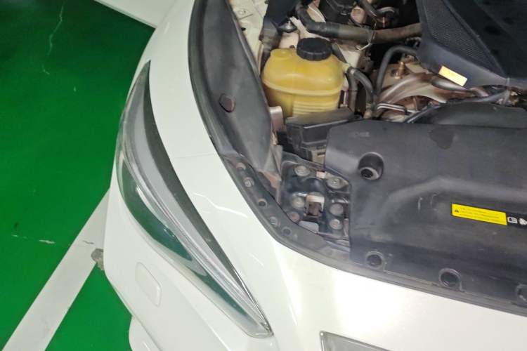 Used Infiniti Q50L 2015 2.0T Sport Edition Right Front Headlight