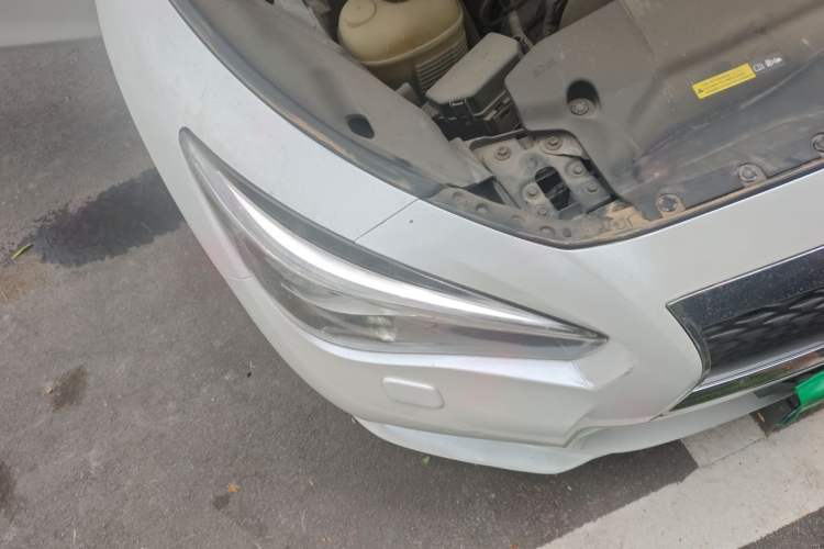 Used Infiniti Q50L 2015 2.0T Enjoyment Edition Right Front Headlight