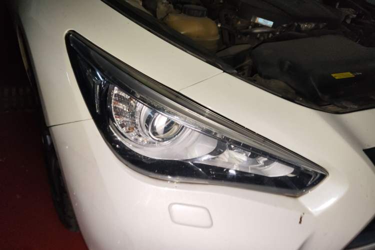 Used Infiniti Q50L 2015 2.0T Enjoyment Edition Right Front Headlight