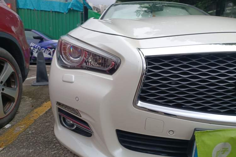 Used Infiniti Q50L 2015 2.0T Enjoyment Edition Right Front Headlight