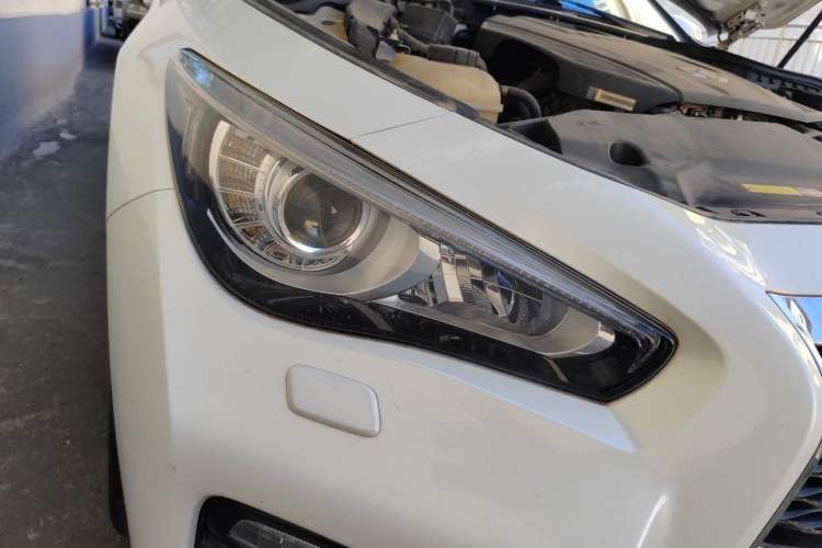 Used Infiniti Q50L 2015 2.0T Sport Edition Right Front Headlight