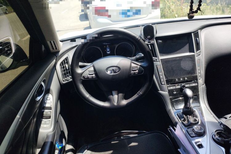Used Infiniti Q50L 2015 2.0T Enjoyment Edition Steering Wheel
