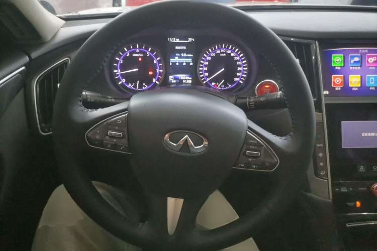 Used Infiniti Q50L 2015 2.0T Enjoyment Edition Steering Wheel